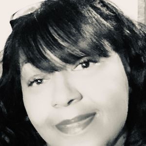 Meet your Posher, Gloria